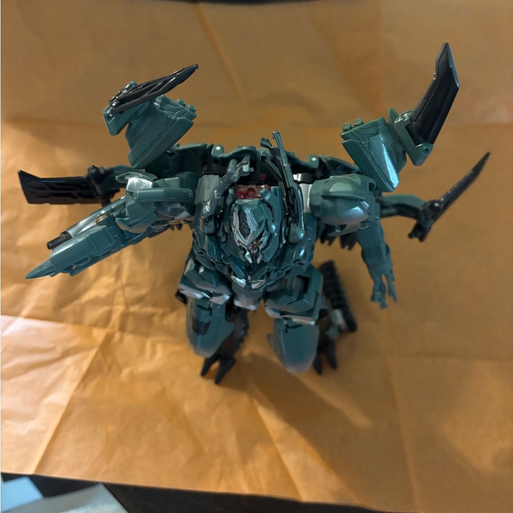 Transformer - Picture 3 of 3